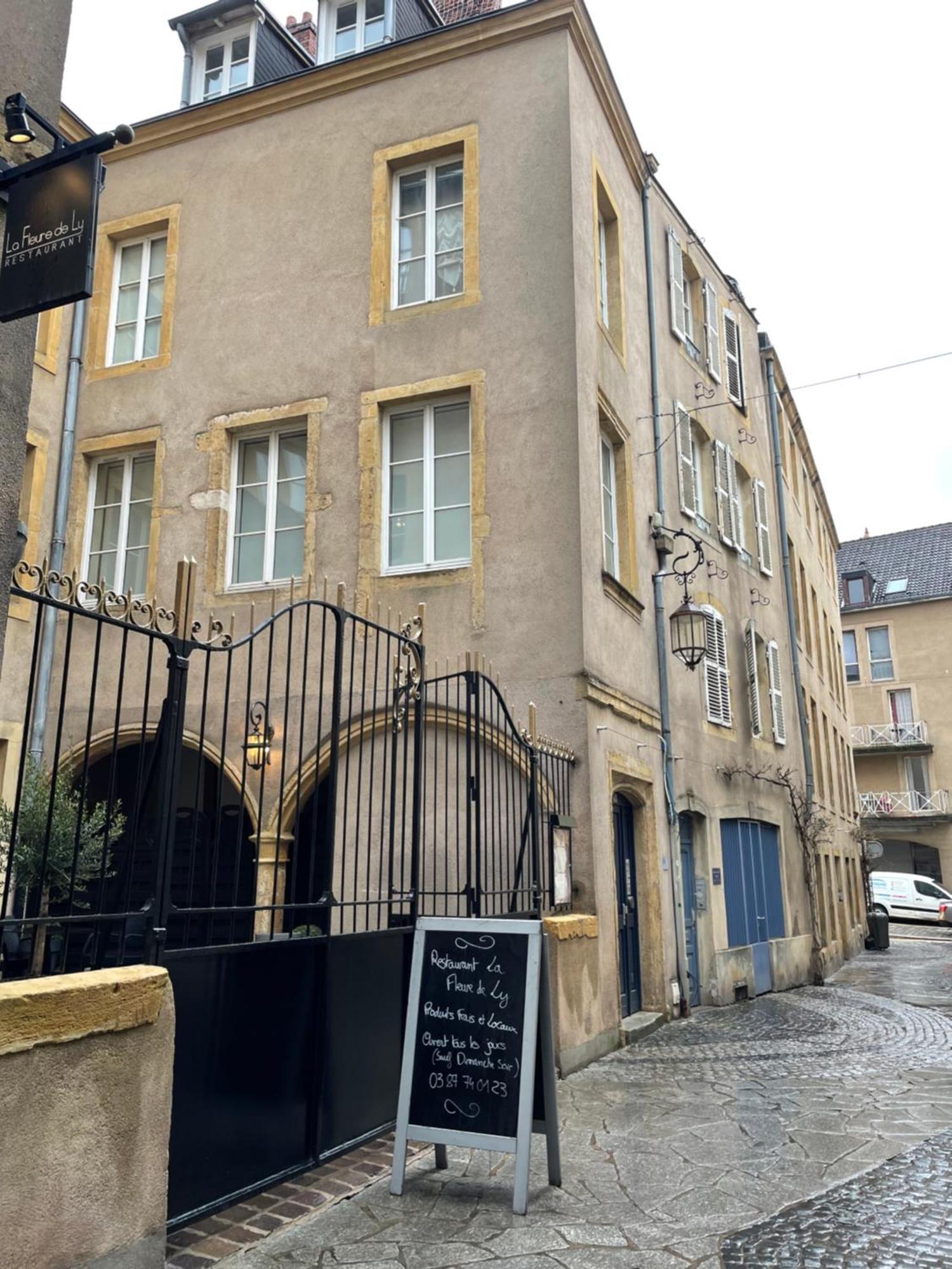 Fleure De Ly / Superb Studio Flat In Old Town Metz Zewnętrze zdjęcie
